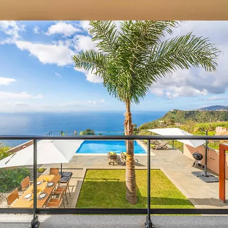 Oceanscape Villa *